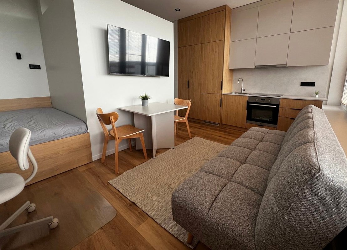 Chic Riverside Studio in the Heart of Smíchov